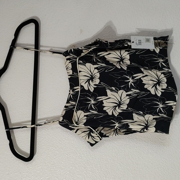 O'Neill Tops - O’Neill Floral Crop Top Size S
